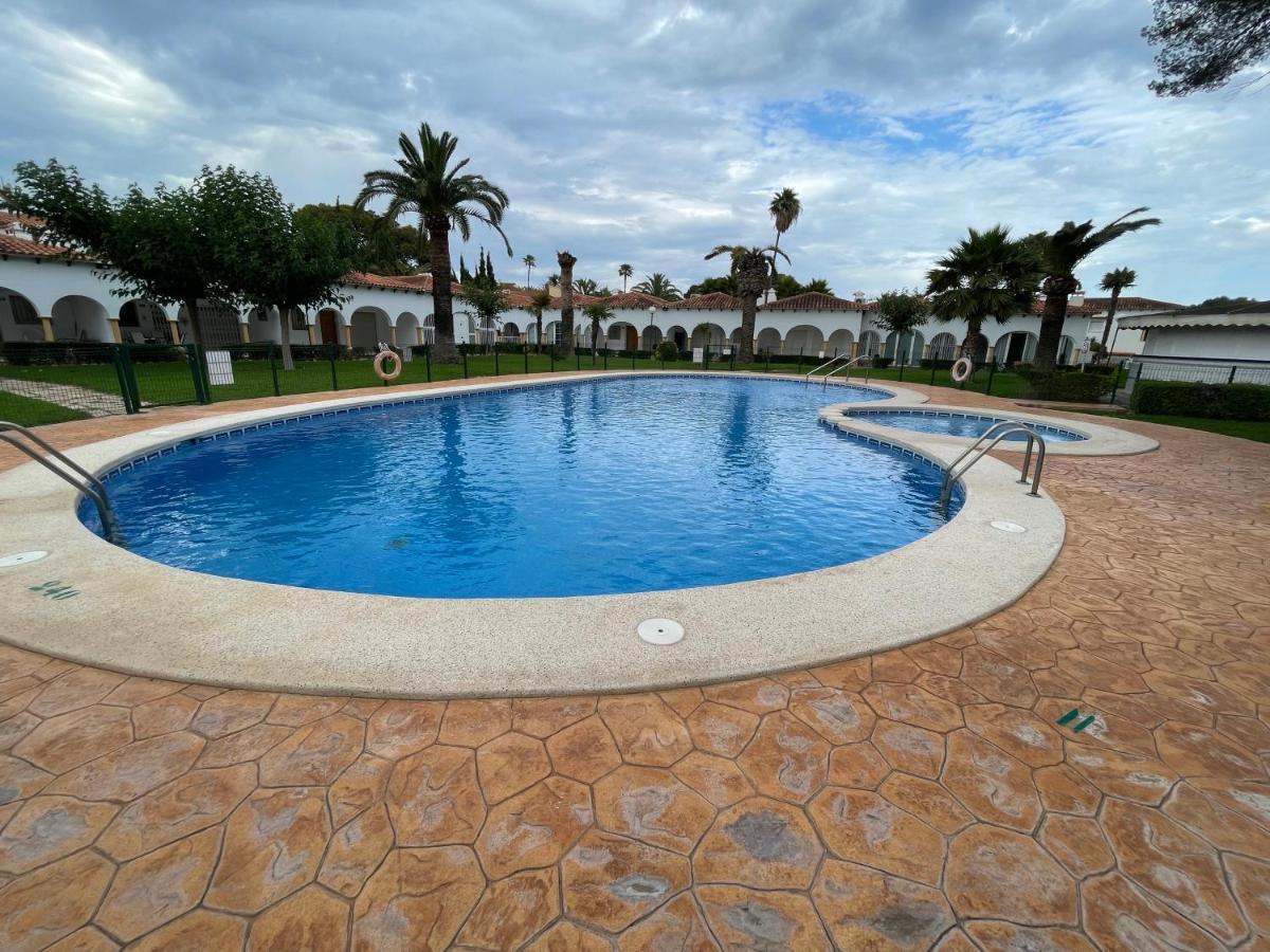 Bungalow Para 6 Pax A 7 Minutos De Playa Albir L'Alfas del Pi Kültér fotó